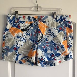 Gap Sunkissed Shorts Size 10/Khakis by Gap